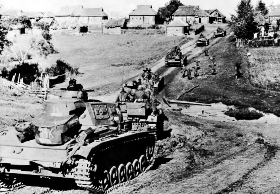 june-22-1941-operation-barbarossa-the-largest-military-invasion-in