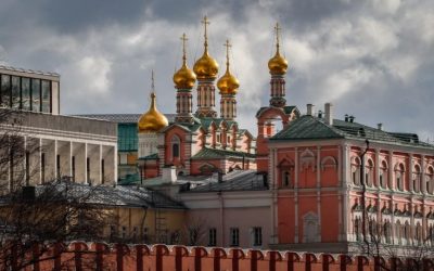 Η Μόσχα απελαύνει 20 Τσέχους διπλωμάτες ως απάντηση στην απέλαση 18 Ρώσων από την Πράγα