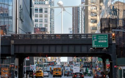 Ένα MQ-1 Predator στο κέντρο της Νέας Υόρκης αναστατώνει τους περαστικούς – Φωτογραφίες