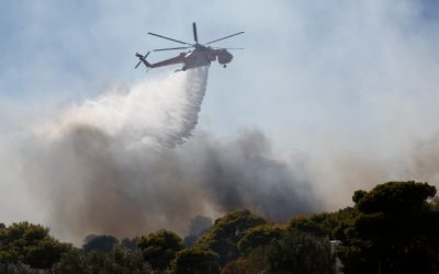Greece Wildfires | Settlement evacuation in ​​Vilia area