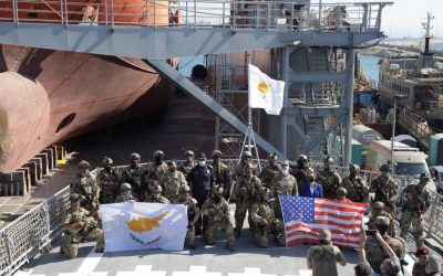 Συνεκπαίδευση ομάδας της ΜΥΚ με τους NAVY SEALS του Πολεμικού Ναυτικού των ΗΠΑ – ΦΩΤΟΓΡΑΦΙΕΣ