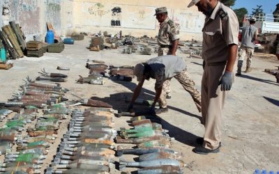 Λιβύη | Τουλάχιστον 130 νεκροί από νάρκες μετά τις μάχες της Τρίπολης