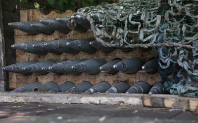 Ουκρανία | Ο Ουκρανικός στρατός καταναλώνει 5-6 χιλιάδες βλήματα πυροβολικού ημερησίως – Η αντιστοιχία σε πυροβόλα 155 χιλ