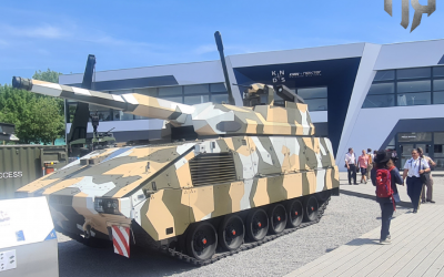 KMW | Tracked version of Boxer multi-role armoured vehicle unveiled at Eurosatory 2022
