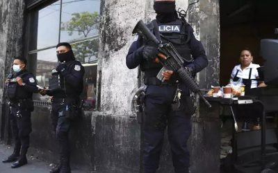 El Salvador | 50,000 arrests in “war on gangs”