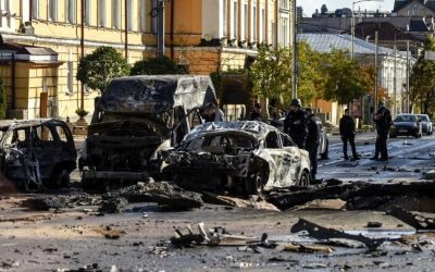 Κλιμάκωση στην Ουκρανία – Βομβαρδισμοί στο Κίεβο – Εμπλοκή Λευκορωσίας