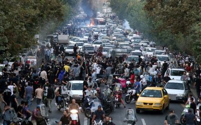 Ιράν | Απαγχονισμός διαδηλωτών για δολοφονία μέλους δυνάμεων ασφαλείας – Σύλληψη Ιρανού στη Γερμανία για προετοιμασία επίθεσης με χημικά